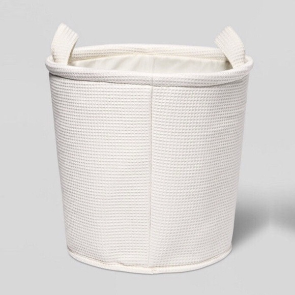 Pillowfort Large Waffle Storage Basket - Picture 3 of 11